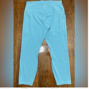 🍋NWOT Lululemon Align 22"  Crop